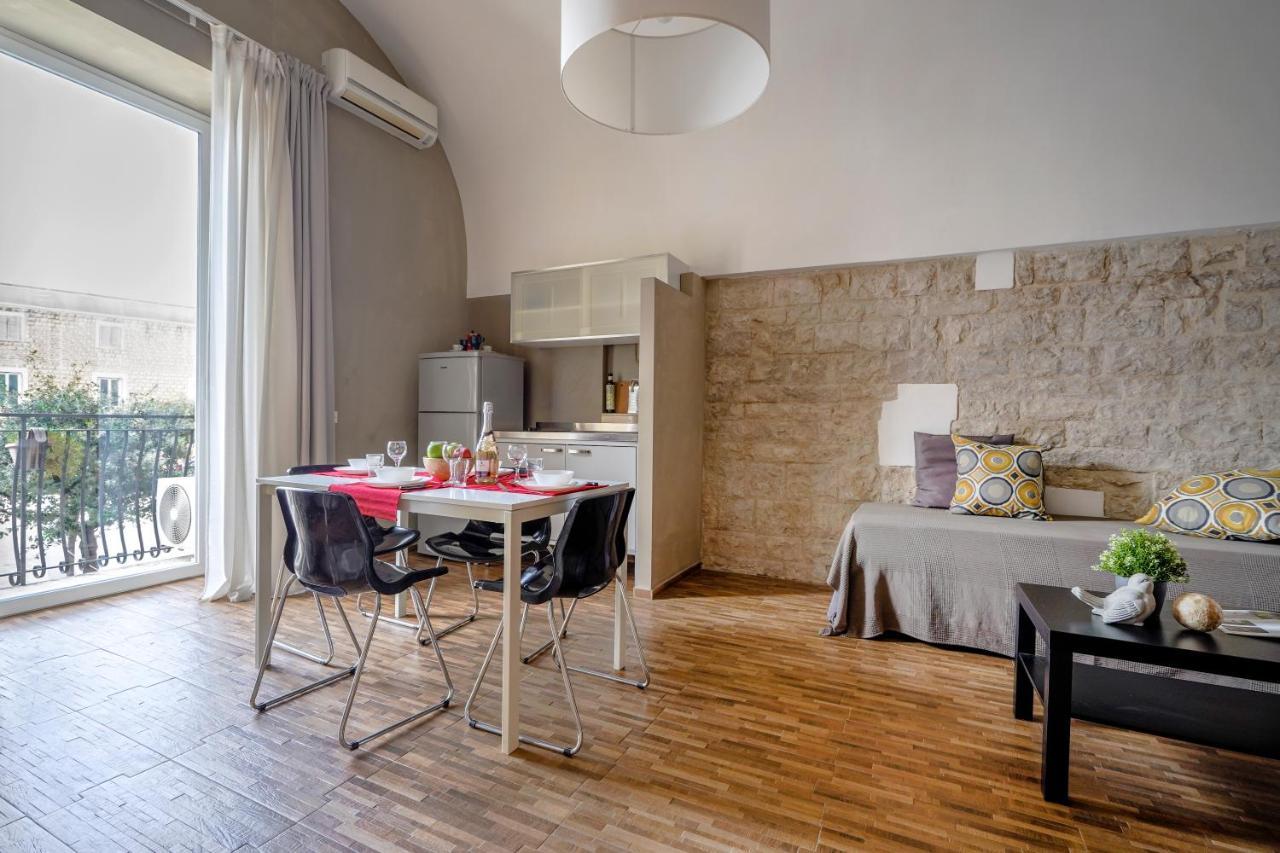 Winnili Apartments Trani Exterior foto